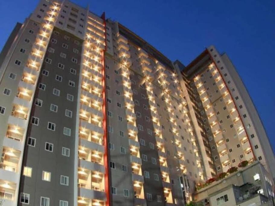 Mg Suite 1Bedroom Apartment By Just Inn Management Semarang Exterior foto